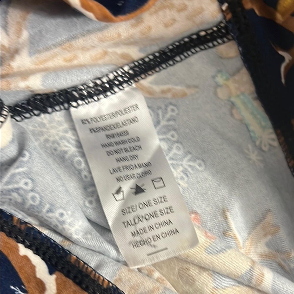 Women's Winter Sloth Print Leggings - Blue - Picture 4 of 5